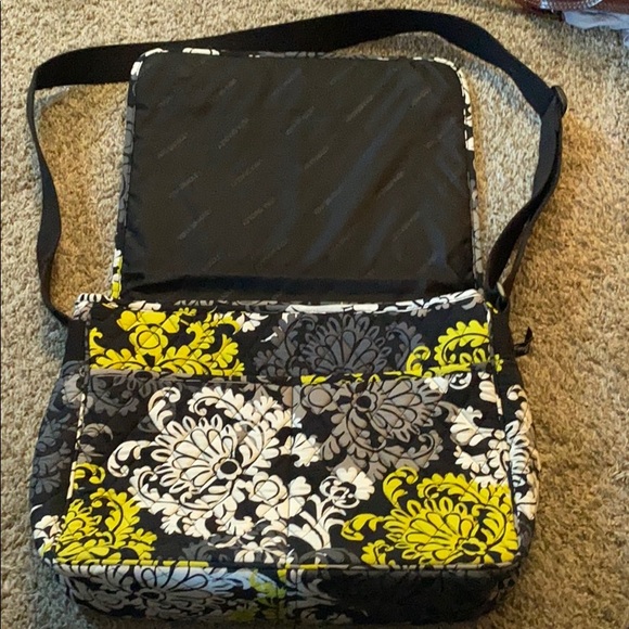 Vera Bradley flap over crossbody bag - Picture 3 of 5